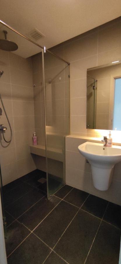 3 Bedroom Cozy Apartmet Kuala Lumpur Exteriör bild